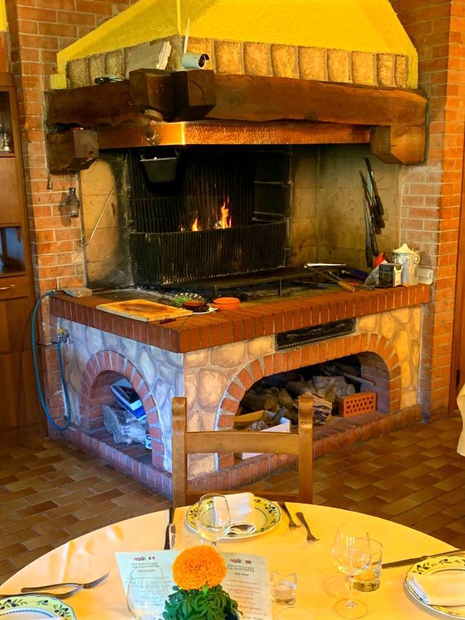 La Favorita Apricale B&B & Ristorante Exterior photo